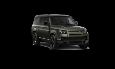 2026 Land Rover Defender 130 X Dynamic