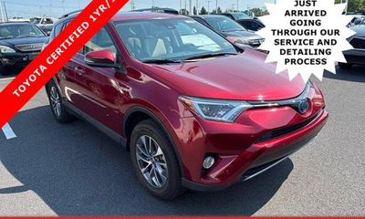 2018 Toyota RAV4 LE Plus XLE