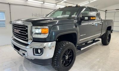 2017 GMC Sierra SLT