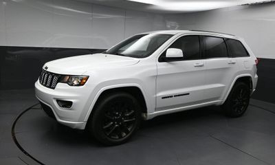 2021 Jeep Grand Cherokee Laredo