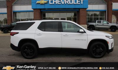 2024 Chevrolet Traverse Limited LT Cloth