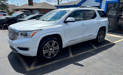 2017 GMC Acadia Denali