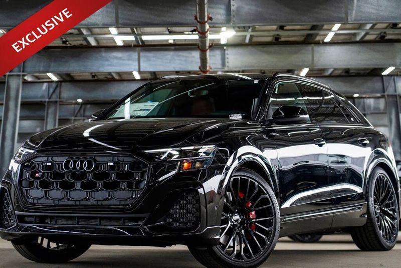 2026 Audi SQ8 — a typically priced live listing
