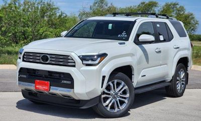 2026 Toyota 4RUNNER TRD OFF Road