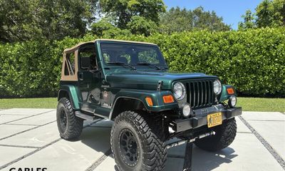 2000 Jeep Wrangler Sahara