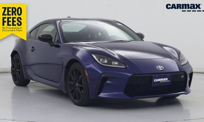 2025 Toyota GR86 Premium