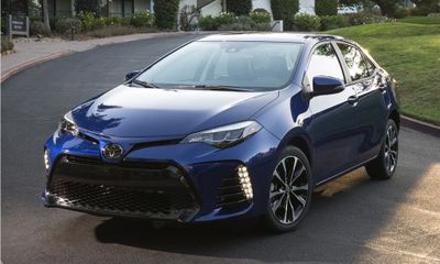 2017 Toyota Corolla L LE SE