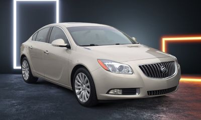 2013 Buick Regal Premium II Turbo