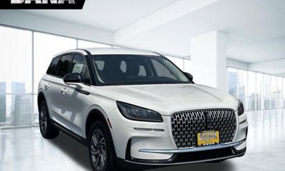 2024 Lincoln Corsair Standard