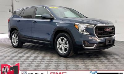 2024 GMC Terrain SLE