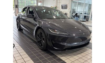 2024 Tesla Model 3 Performance
