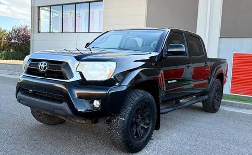 2015 Toyota Tacoma Delux Grade