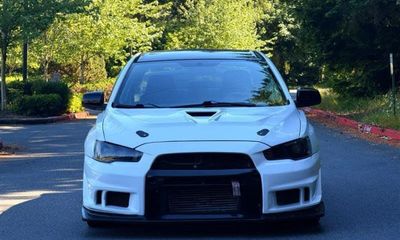 2010 Mitsubishi Lancer Evolution MR