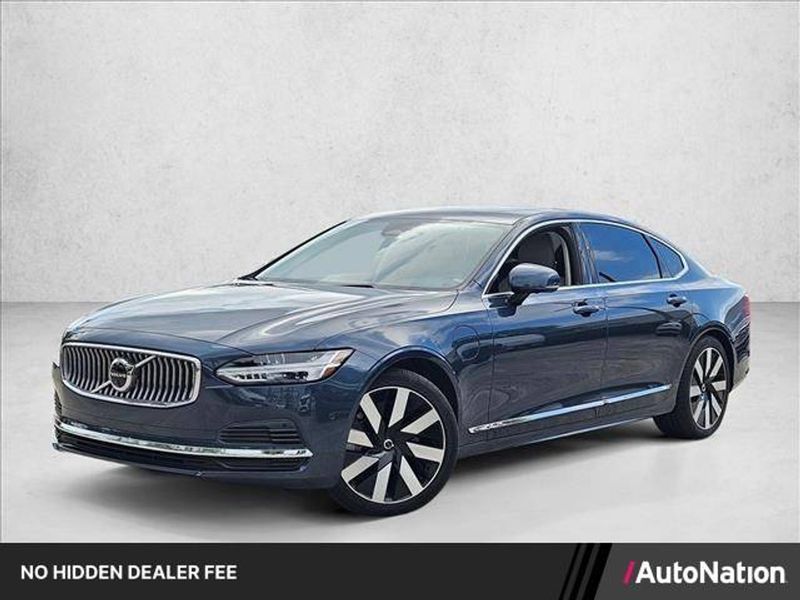 2024 Volvo S90 — a typically priced live listing