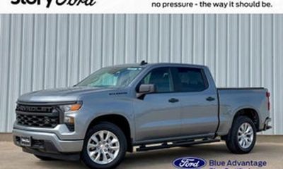 2024 Chevrolet Silverado RST