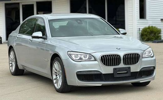 2013 BMW 740LI