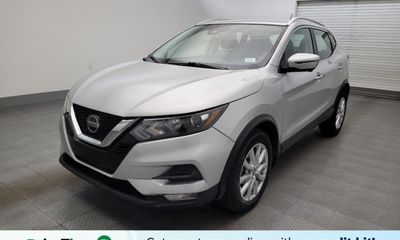 2022 Nissan Rogue Sport SV