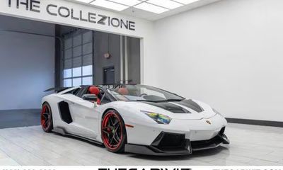 2017 Lamborghini Aventador Roadster
