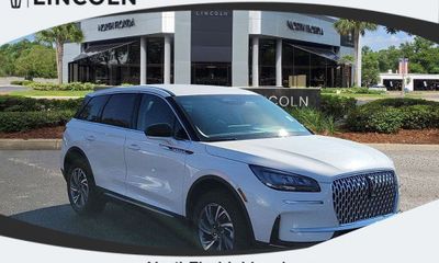 2025 Lincoln Corsair Premiere