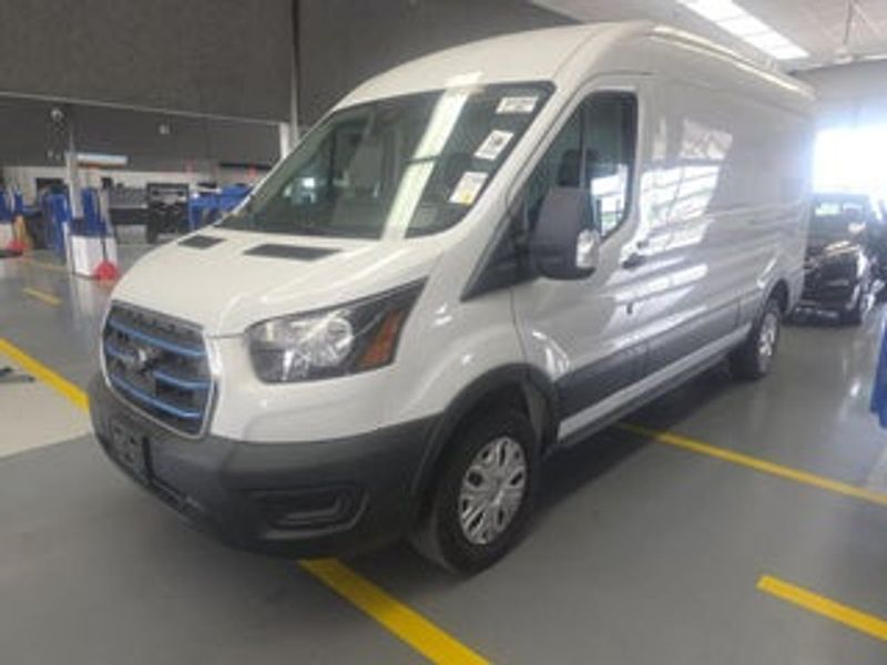 2022 Ford E Transit — a typically priced live listing