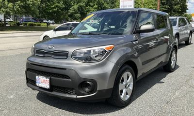 2017 Kia Soul Base