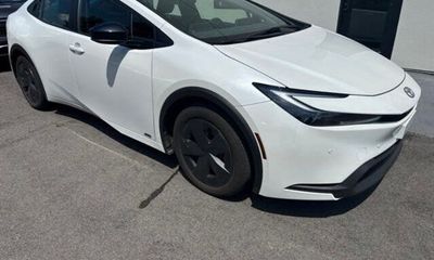 2024 Toyota Prius XLE