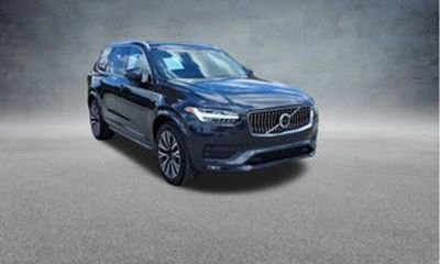 2021 Volvo XC90 Momentum