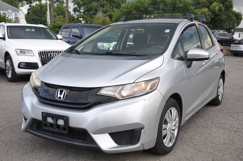 2016 Honda FIT — a typically priced live listing