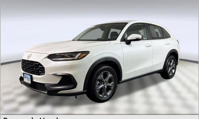 2026 Honda HR-V LX