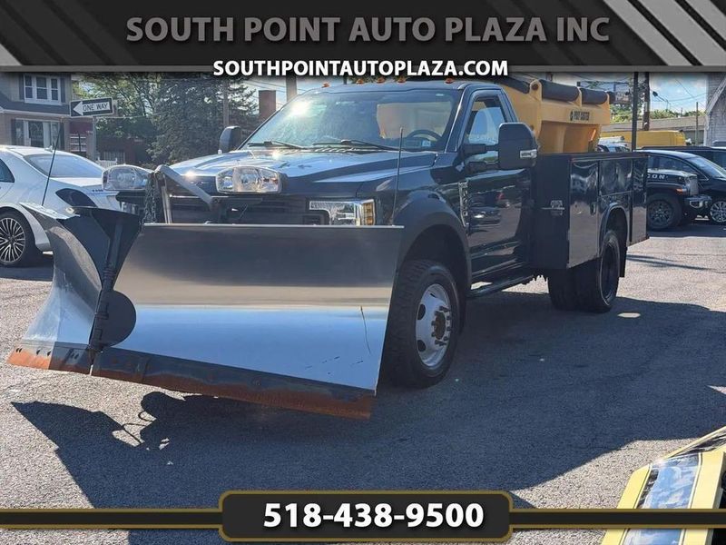 2019 Ford F-450 — a typically priced live listing