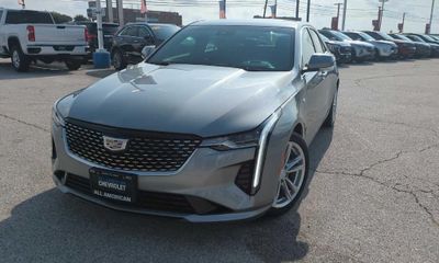2024 Cadillac CT4 Luxury