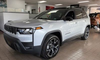 2026 Jeep Cherokee Overland