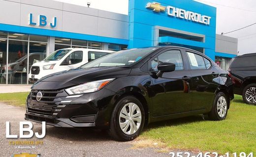 2025 Nissan Versa S