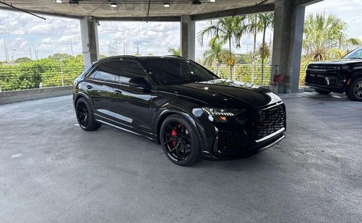 2024 Audi RS Q8 Quattro