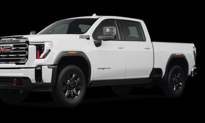 2026 GMC Sierra HD AT4