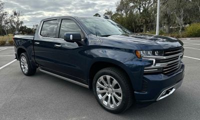 2021 Chevrolet Silverado High Country