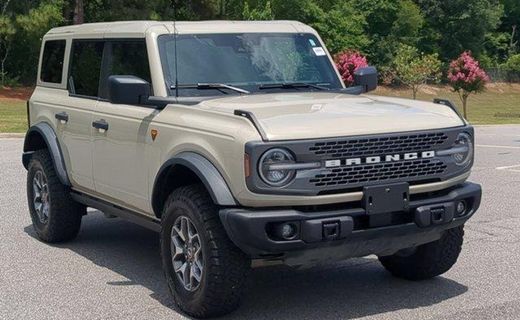 2025 Ford Bronco Badlands