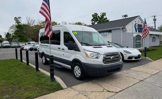 2018 Ford Transit Medium Roof