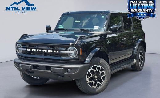 2026 Ford Bronco Outer Banks