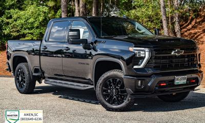 2026 Chevrolet Silverado HD LTZ