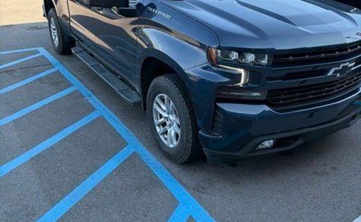 2021 Chevrolet Silverado RST