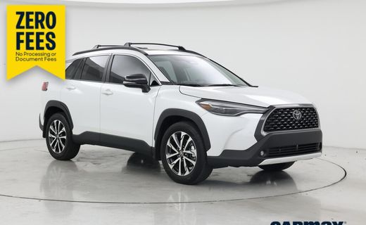 2025 Toyota Corolla Cross XLE