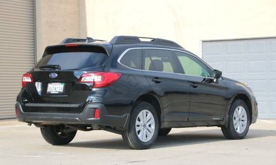 2018 Subaru Outback Premium