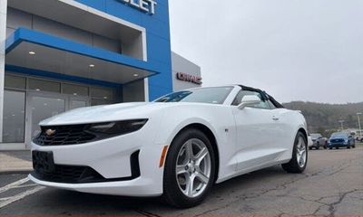 2023 Chevrolet Camaro 1LS 1LT