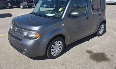 2013 Nissan Cube S