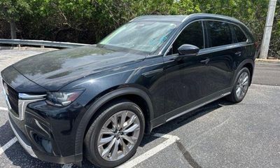 2024 Mazda CX-90 Premium Plus Package