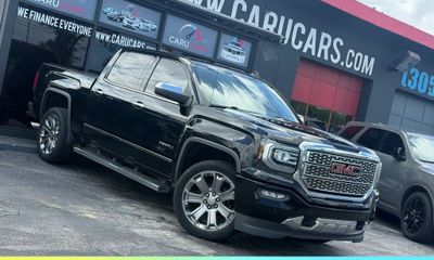 2017 GMC Sierra Denali