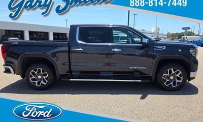 2024 GMC Sierra SLT
