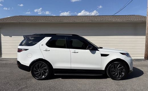 2023 Land Rover Discovery S