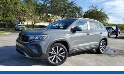 2022 Volkswagen Taos 4Motion SE